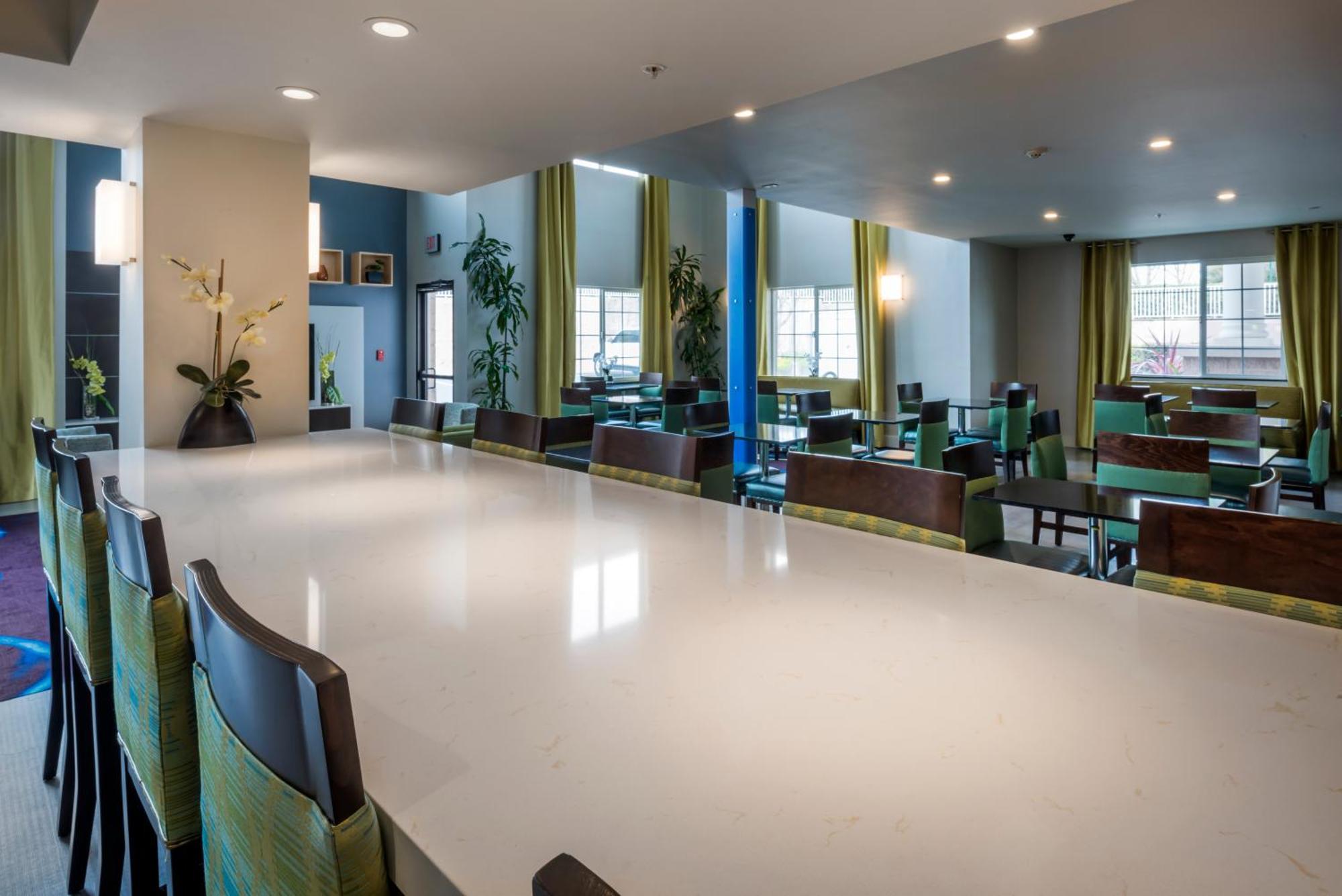Holiday Inn Express Hotel & Suites Livermore By Ihg Exterior foto